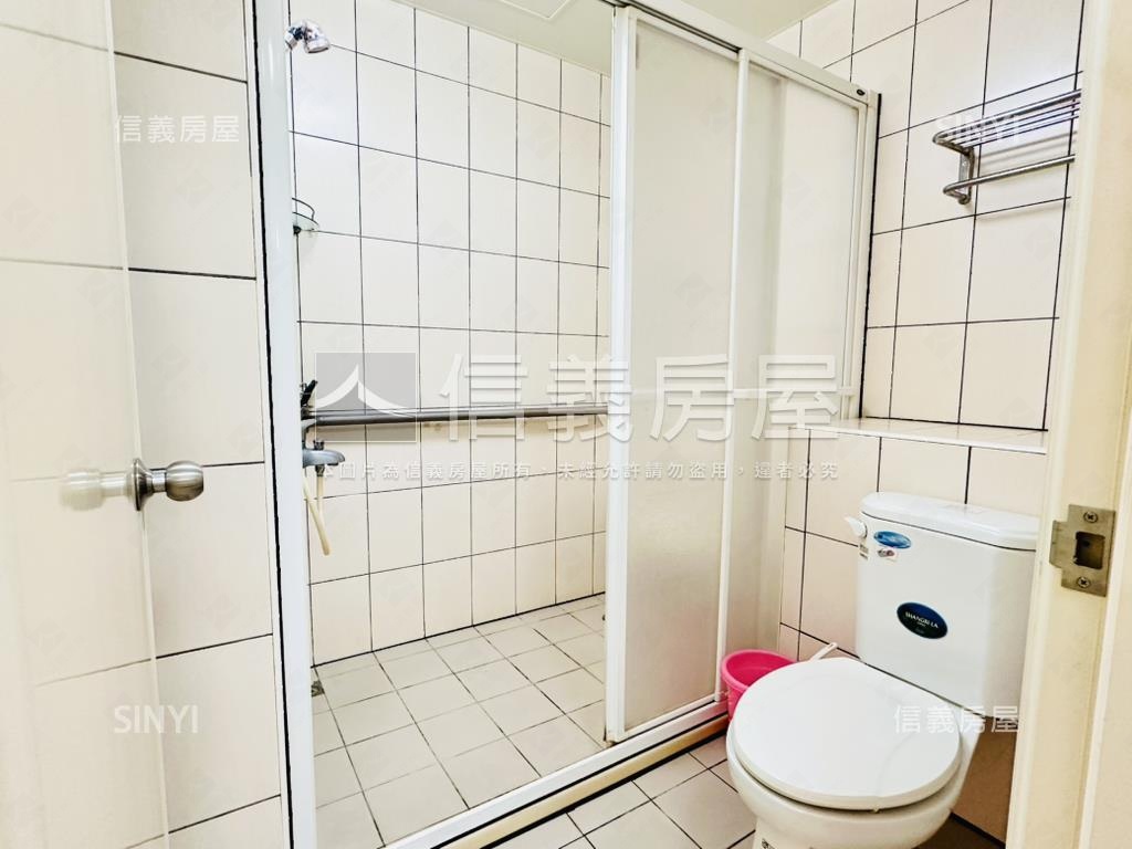 安邦綠苑四房車位房屋室內格局與周邊環境