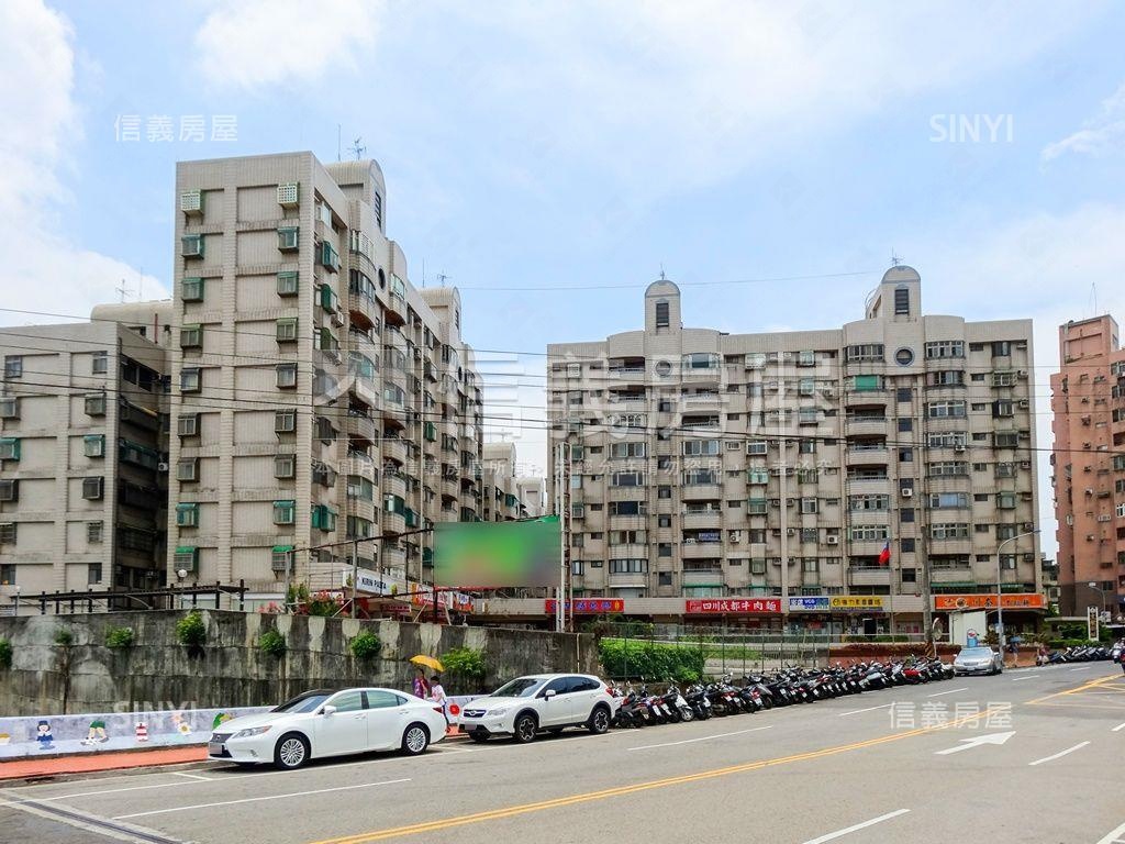 文教新城三房美屋房屋室內格局與周邊環境