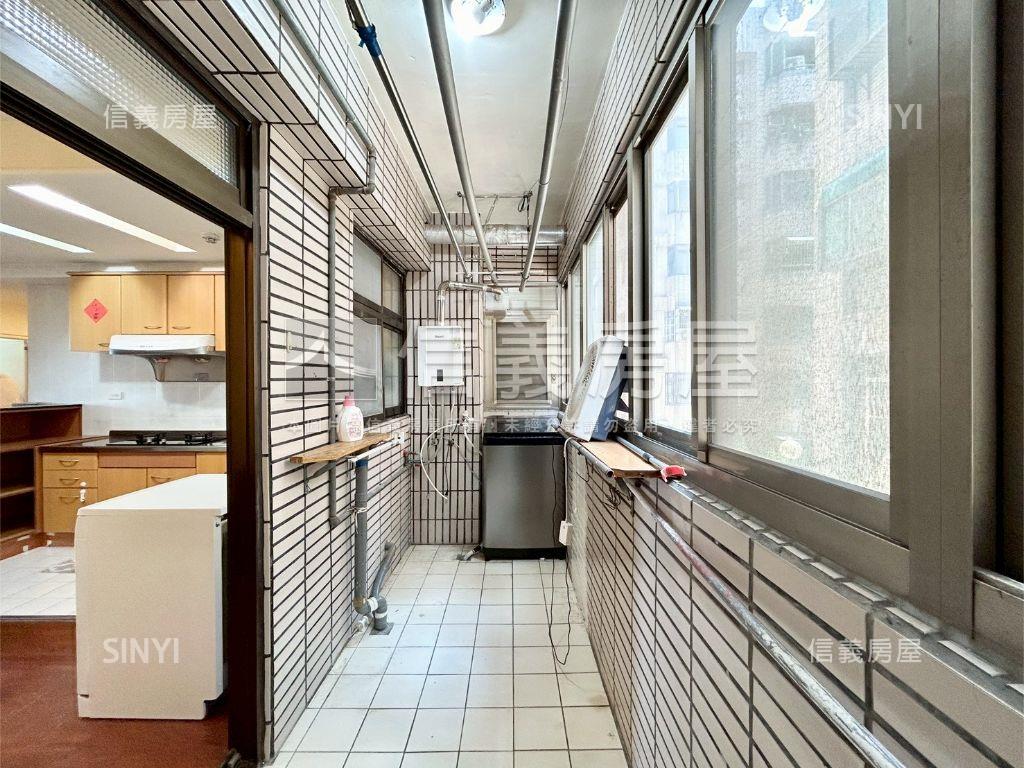 專任清大文教新城大三房房屋室內格局與周邊環境