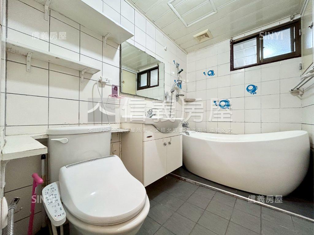 專任清大文教新城大三房房屋室內格局與周邊環境