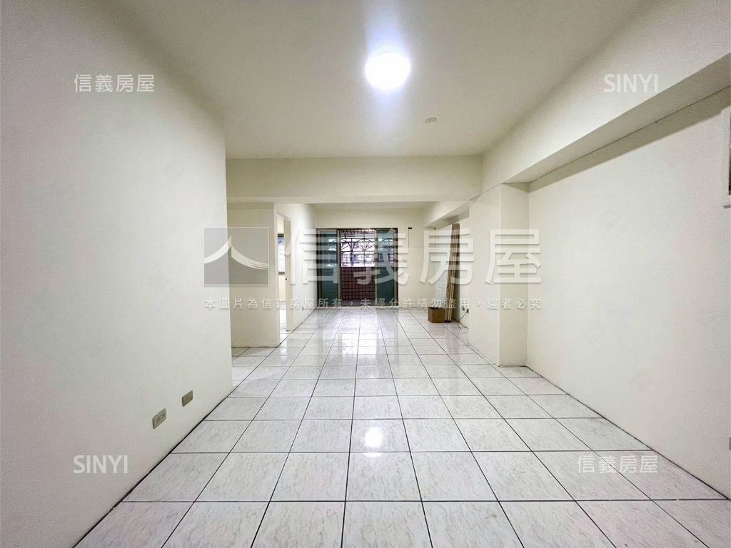 長安大街電梯三房房屋室內格局與周邊環境