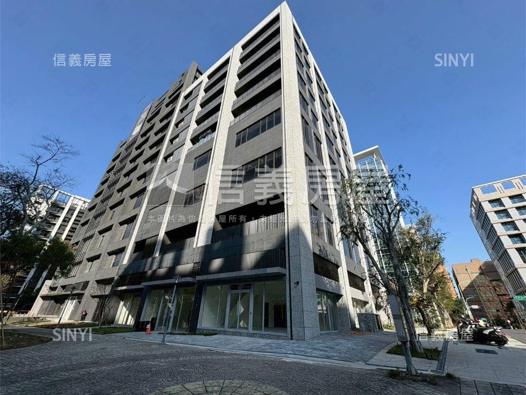 明水新創朝北店面１１３坪房屋室內格局與周邊環境