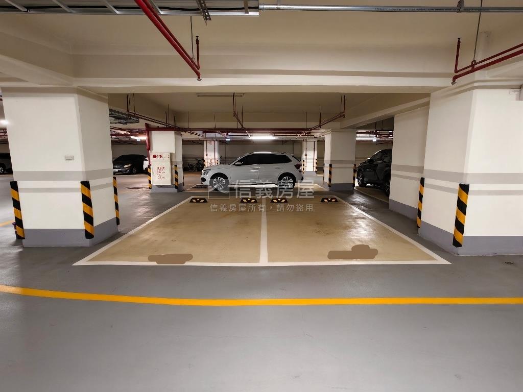 上境｜電車友善｜寧靜高樓房屋室內格局與周邊環境