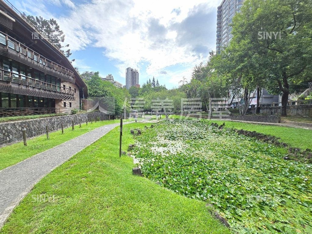 麗源富域房屋室內格局與周邊環境