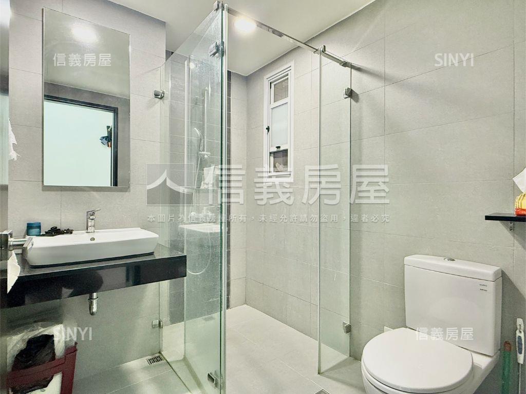 水依林｜稀有採光３房＋車房屋室內格局與周邊環境