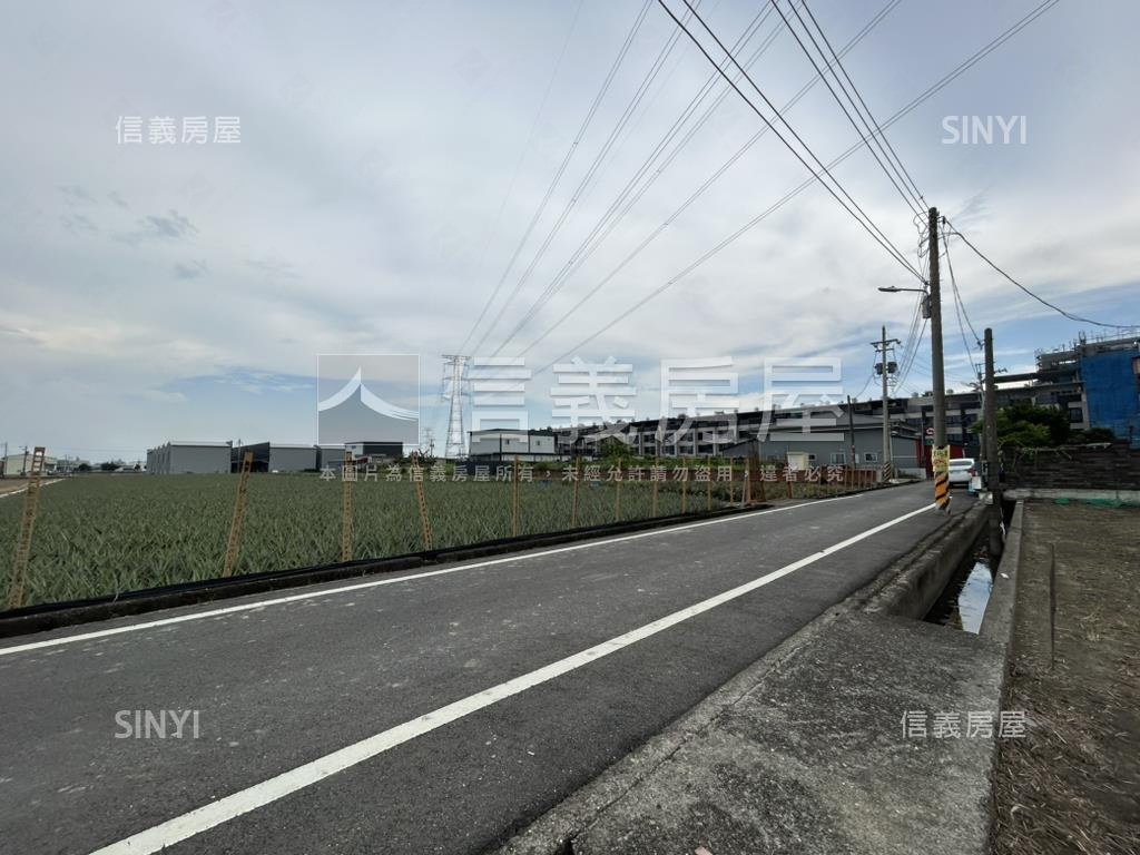 大寮江山都內農地房屋室內格局與周邊環境