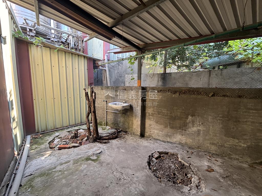 水湳經貿近中央公園大地坪房屋室內格局與周邊環境