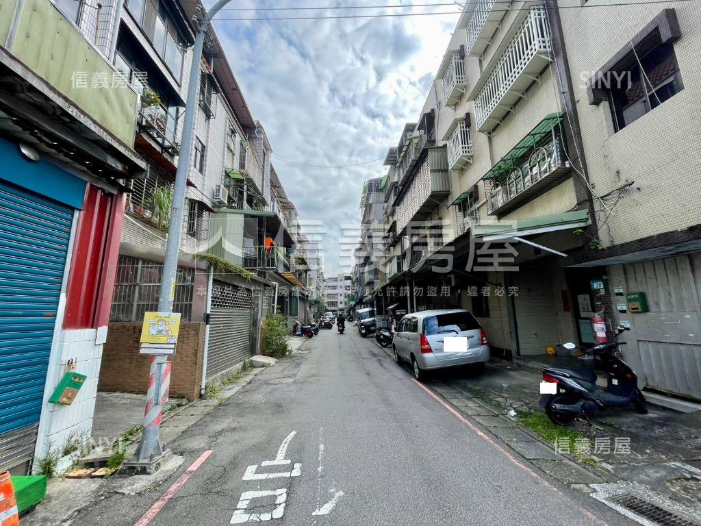 林口醒吾邊間一樓房屋室內格局與周邊環境