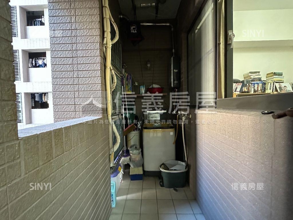 首選！坤悅兩房面足球場房屋室內格局與周邊環境