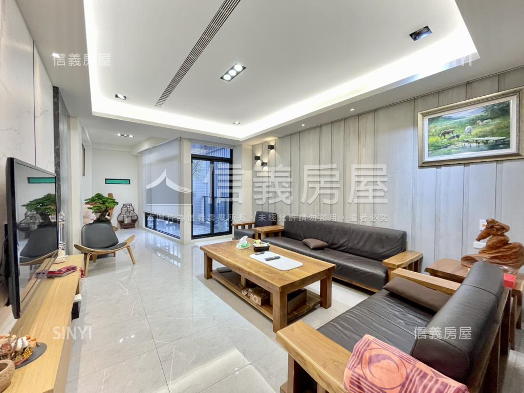 海佃路銀行旁奢華店住透天房屋室內格局與周邊環境