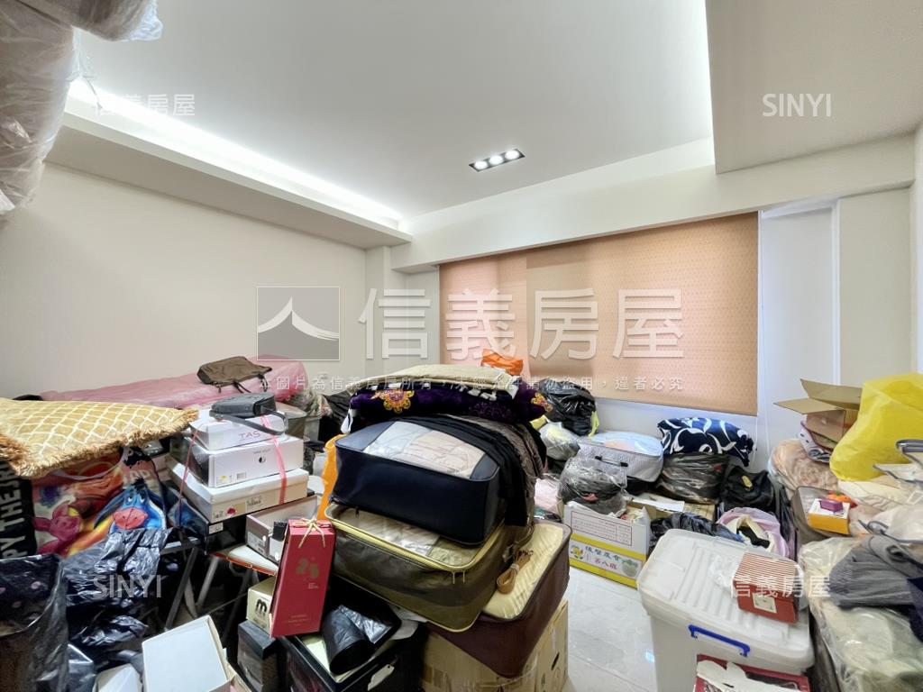 海佃路銀行旁奢華店住透天房屋室內格局與周邊環境