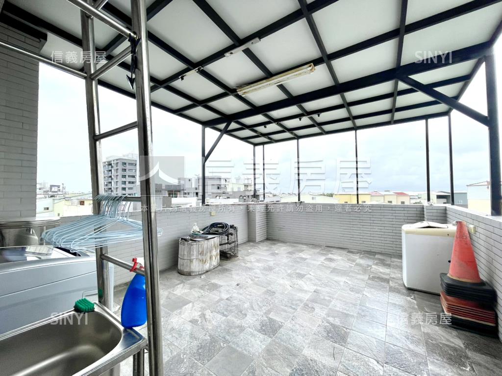 海佃路銀行旁奢華店住透天房屋室內格局與周邊環境
