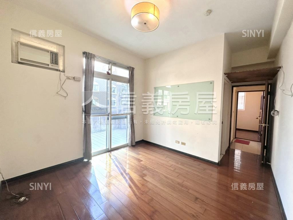 長樂花園露臺美四房房屋室內格局與周邊環境