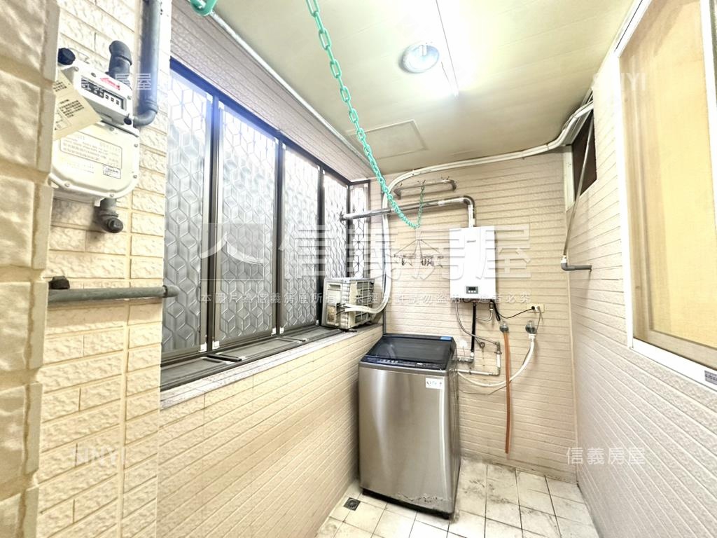 長樂花園露臺美四房房屋室內格局與周邊環境