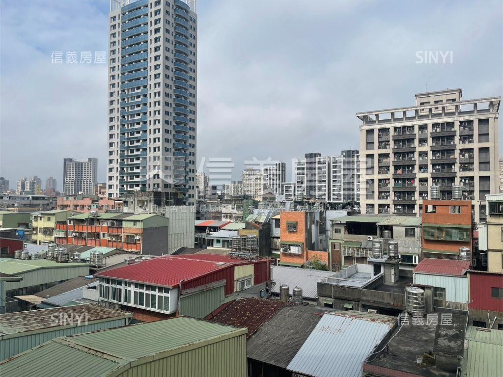 河岸邊間景觀三房房屋室內格局與周邊環境