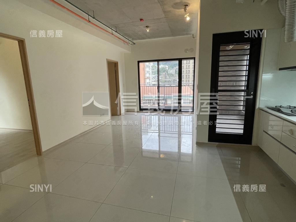 全新昇陽麗鉑３房＋坡平車房屋室內格局與周邊環境