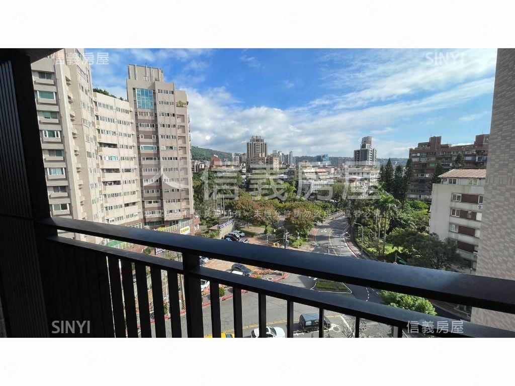 全新昇陽麗鉑３房＋坡平車房屋室內格局與周邊環境