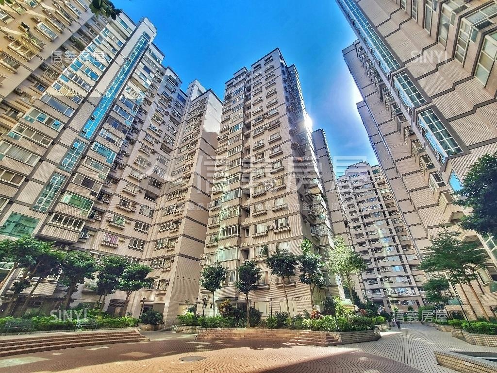 城市大亨４房車位房屋室內格局與周邊環境