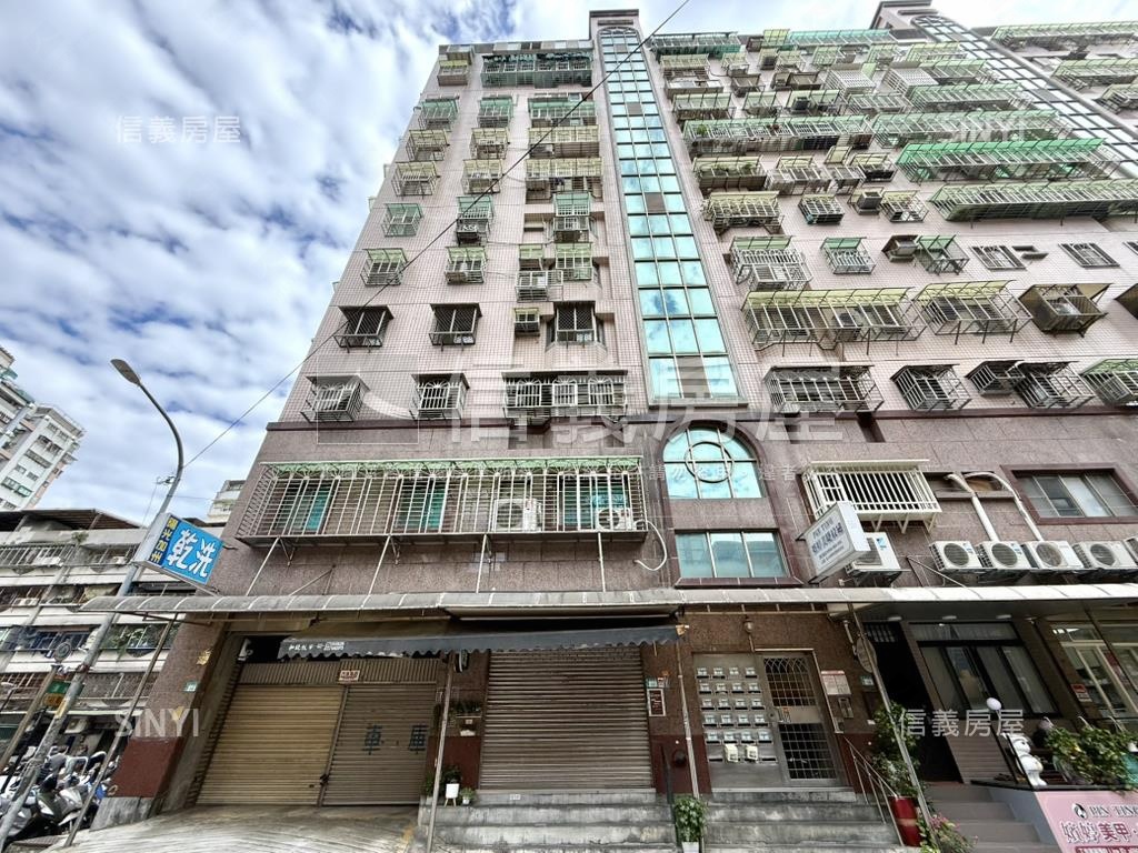 土城家樂福採光大三房車位房屋室內格局與周邊環境