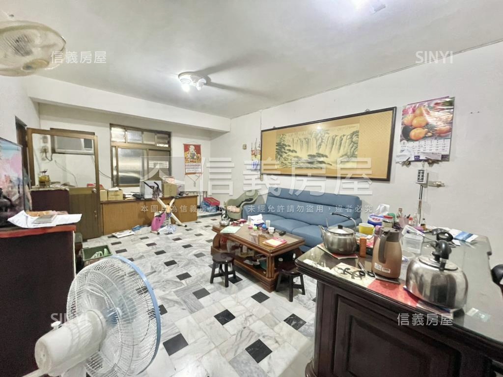大展鴻圖稀有面寬大一樓房屋室內格局與周邊環境