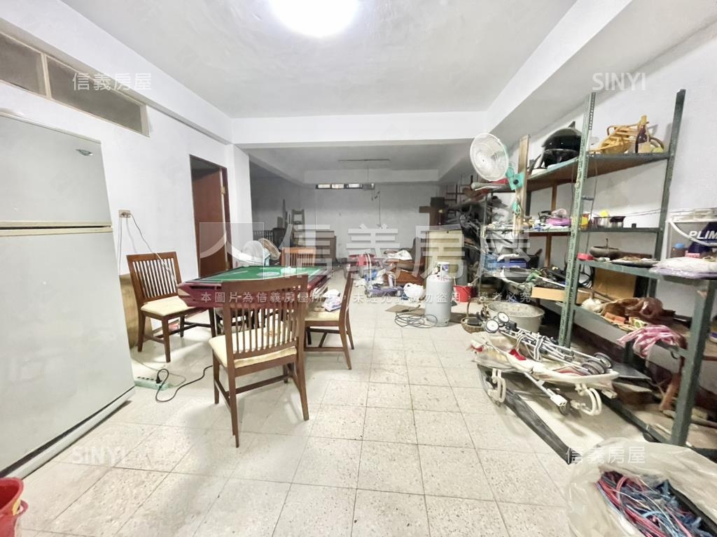 大展鴻圖稀有面寬大一樓房屋室內格局與周邊環境
