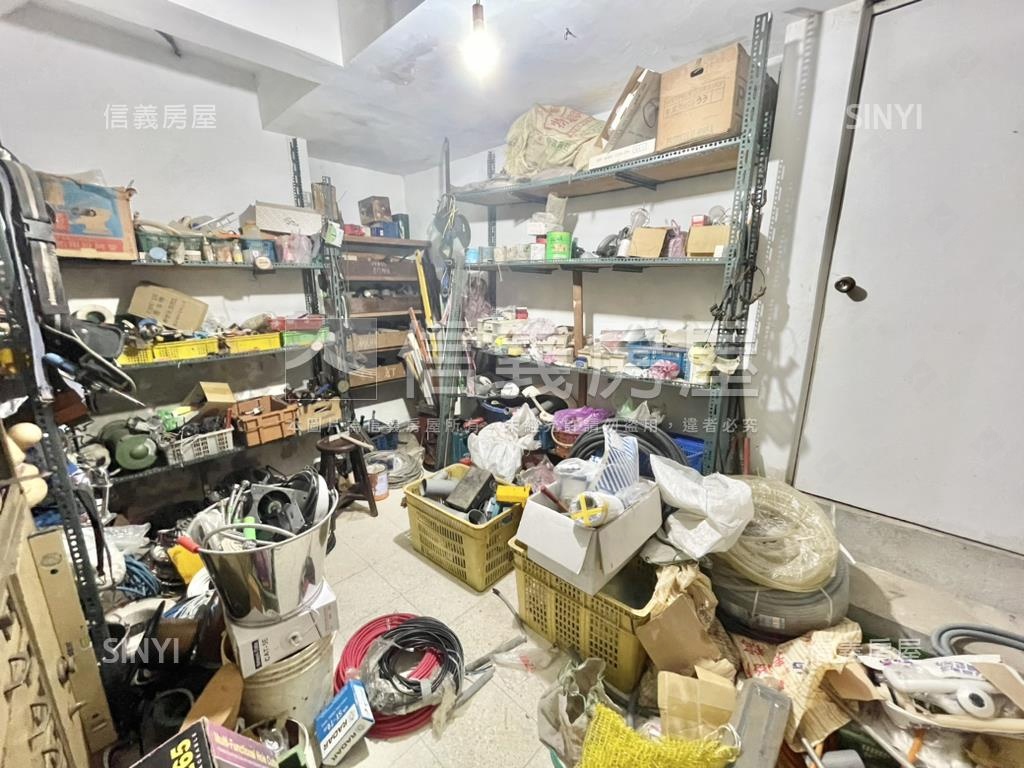 大展鴻圖稀有面寬大一樓房屋室內格局與周邊環境