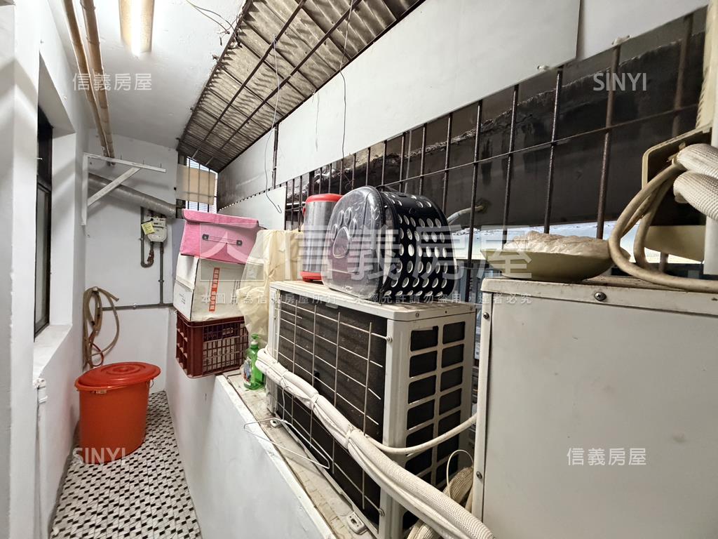近捷運菜寮站三房美寓房屋室內格局與周邊環境