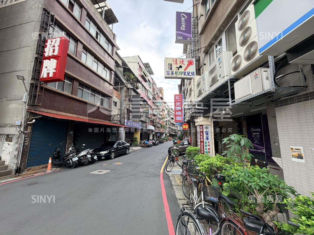 近捷運菜寮站三房美寓房屋室內格局與周邊環境