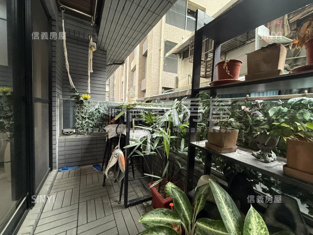 西門小時代裝潢美屋房屋室內格局與周邊環境