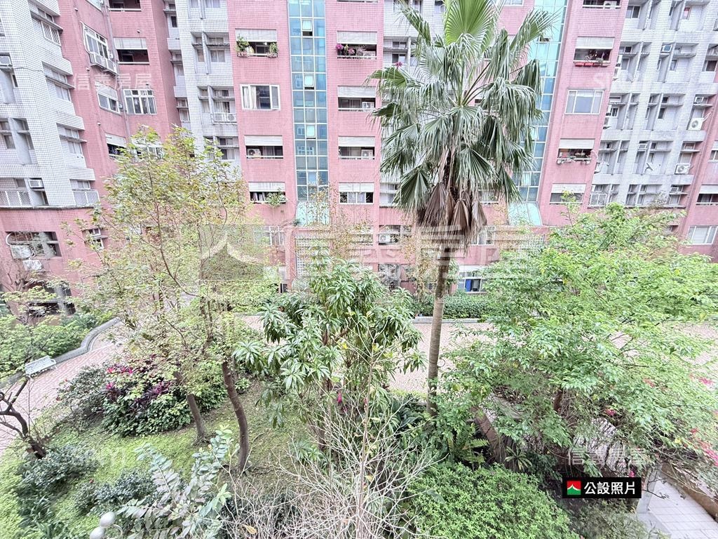 力霸南京２期＋車位房屋室內格局與周邊環境