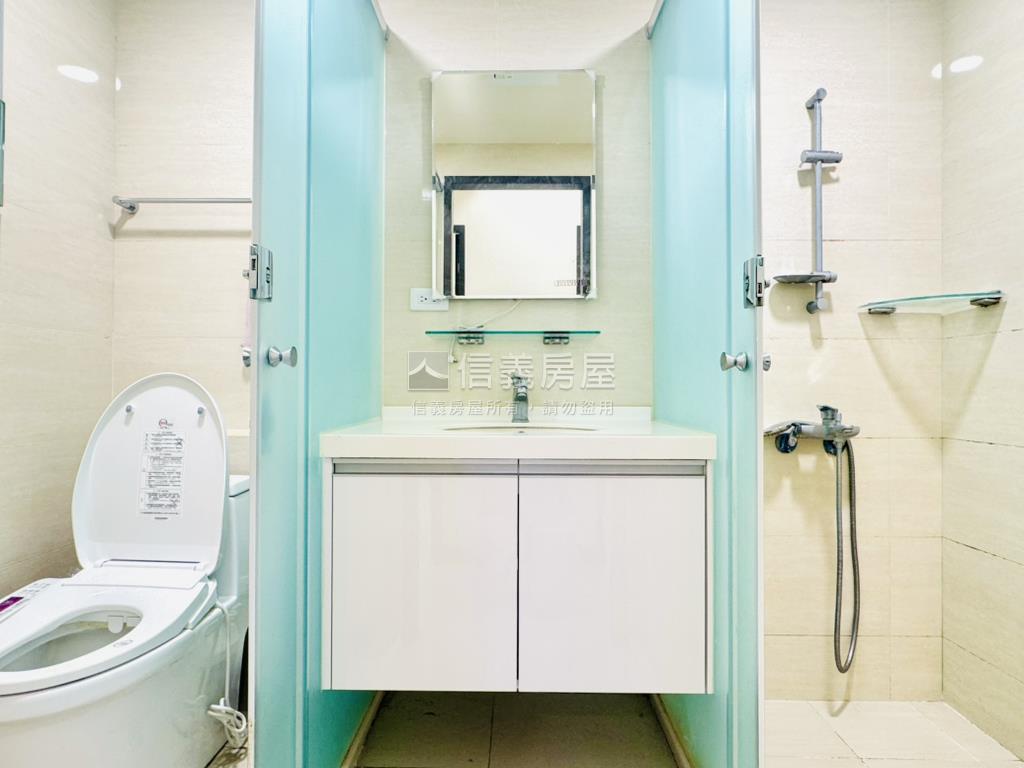 佳順稀有戶型釋出兩房平車房屋室內格局與周邊環境