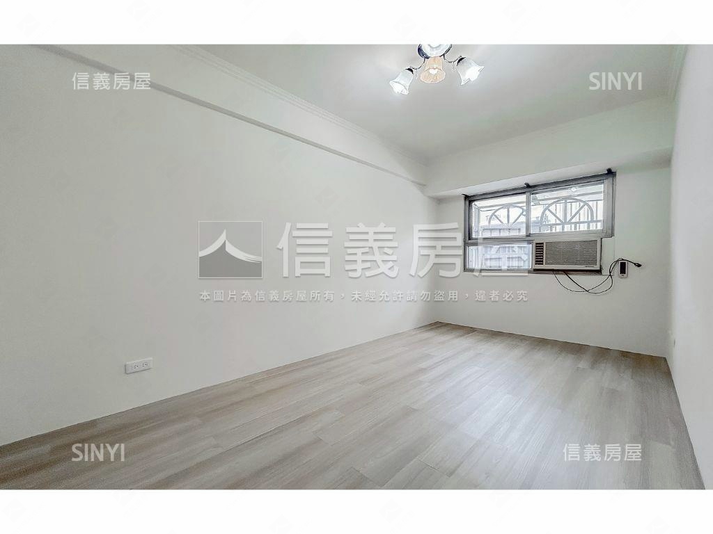 文心百利３房車位房屋室內格局與周邊環境