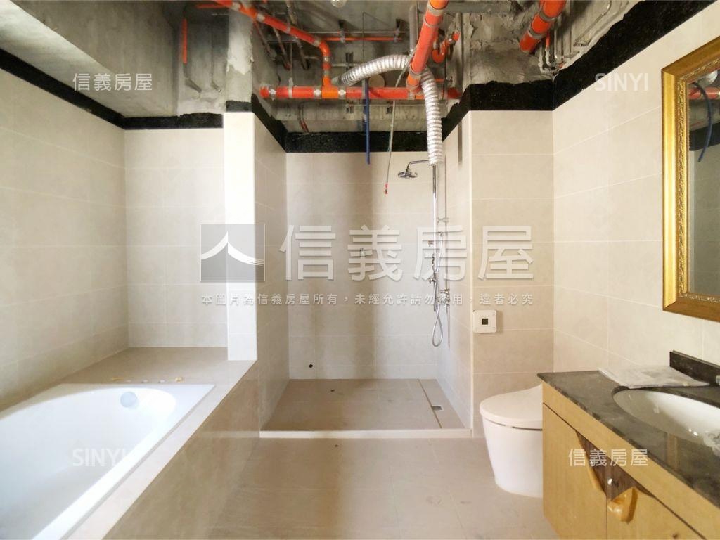 格里昂高樓層城市景觀宅房屋室內格局與周邊環境