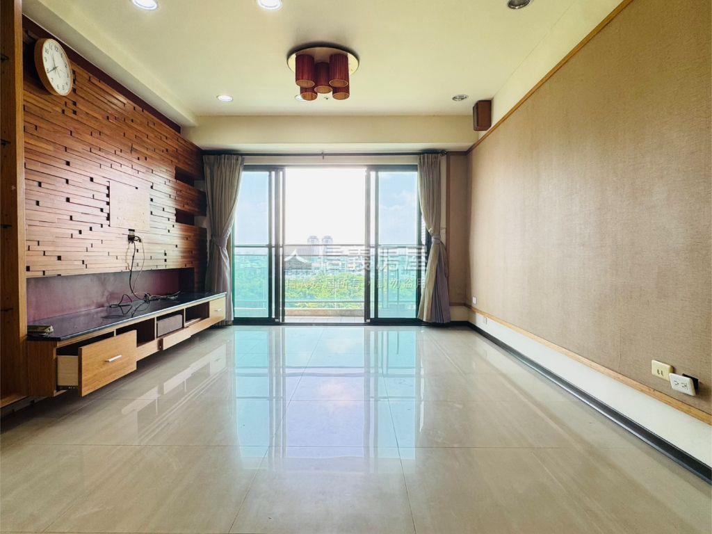 星光水悅綠景美宅平車房屋室內格局與周邊環境