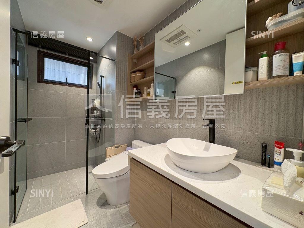精美名軒精緻空間房屋室內格局與周邊環境