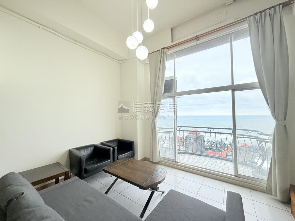 佛朗明哥三面採光衛浴開窗房屋室內格局與周邊環境