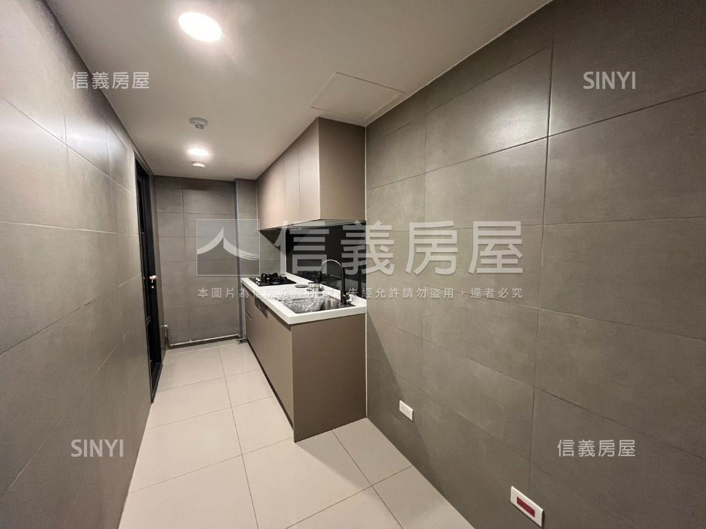 稀有釋出城中大璽邊間三房房屋室內格局與周邊環境