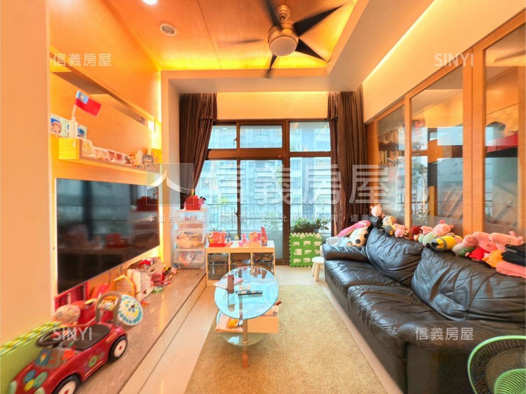 敦化學區電梯３房附車位房屋室內格局與周邊環境