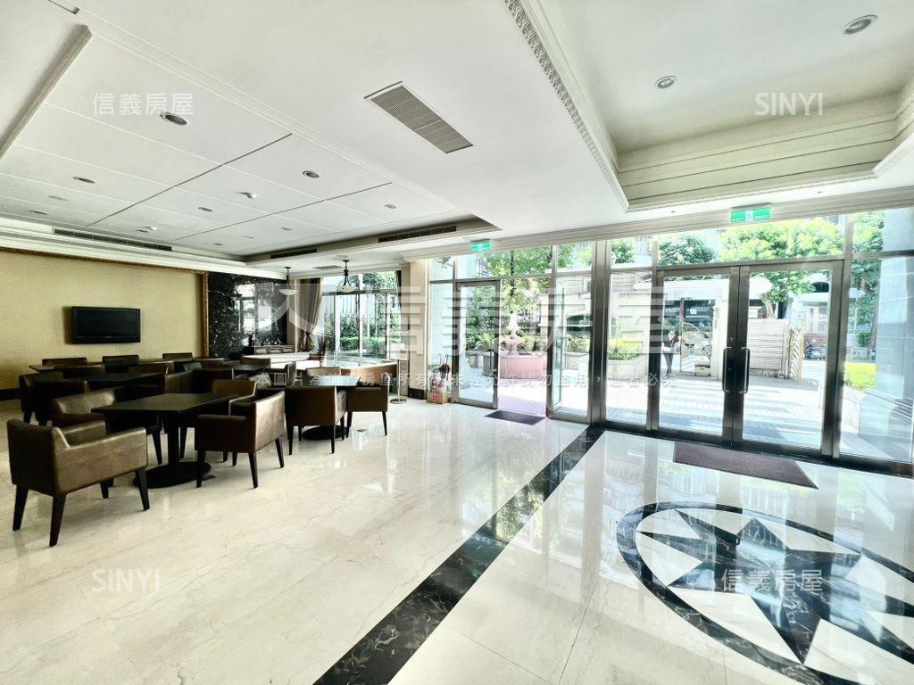 敦化學區電梯３房附車位房屋室內格局與周邊環境