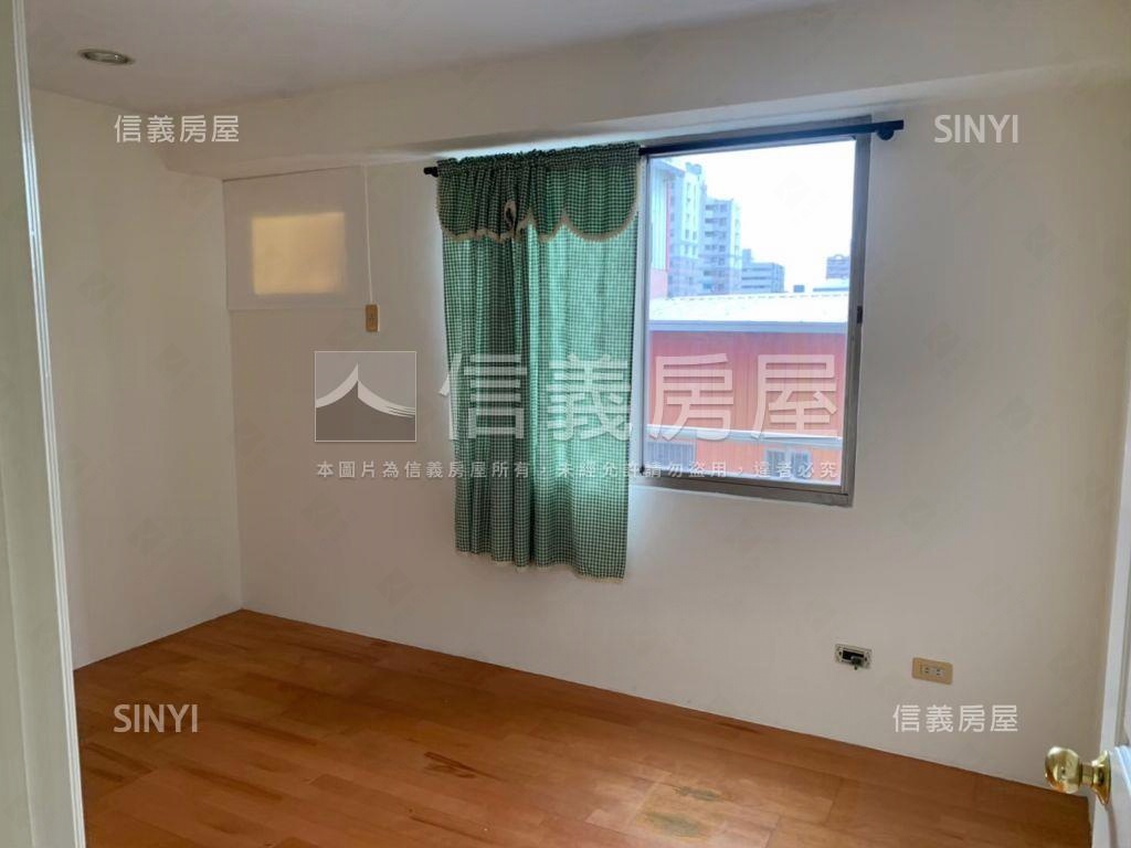 鉅虹藝術大街三房房屋室內格局與周邊環境