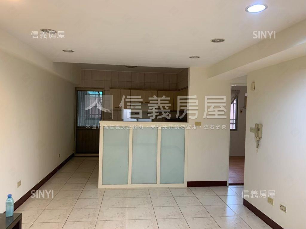 鉅虹藝術大街三房房屋室內格局與周邊環境