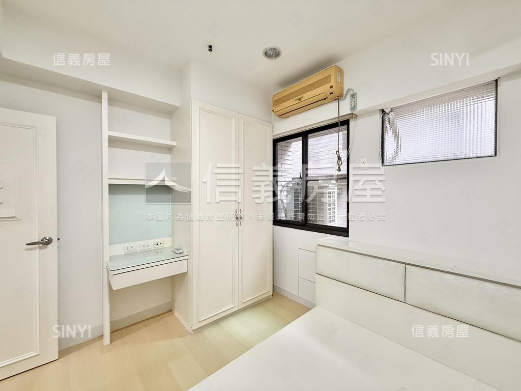 ３１期首席精美兩房平車房屋室內格局與周邊環境