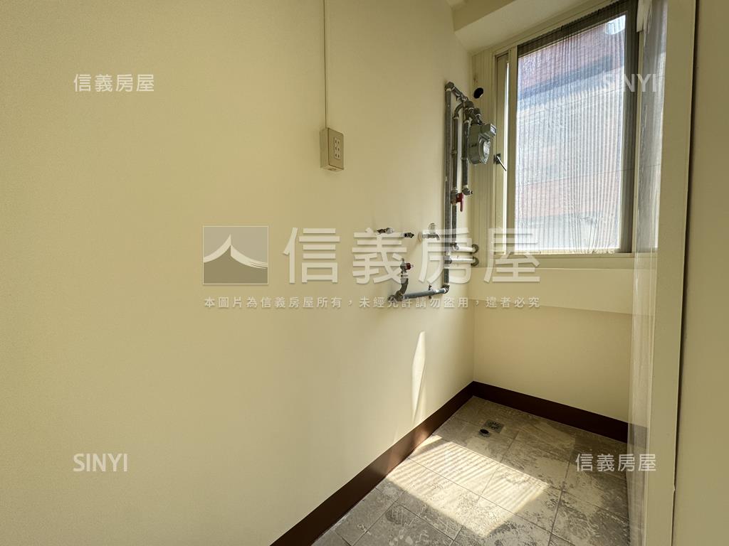 民權正路綠映美店面房屋室內格局與周邊環境