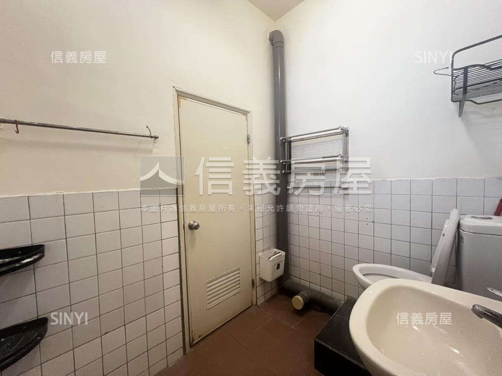 中央公寓捷運三鶯即將通房屋室內格局與周邊環境