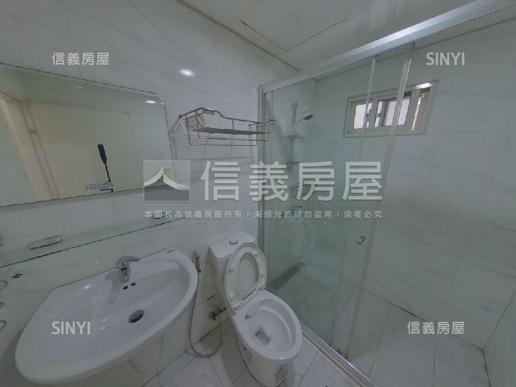 碧潭美寓．土地持份大房屋室內格局與周邊環境