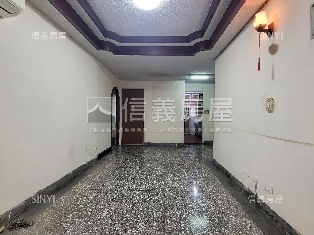 關渡稀有方正美寓房屋室內格局與周邊環境