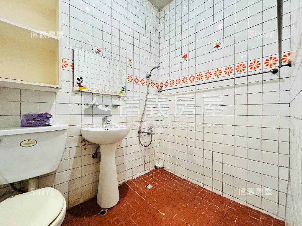 關渡稀有方正美寓房屋室內格局與周邊環境