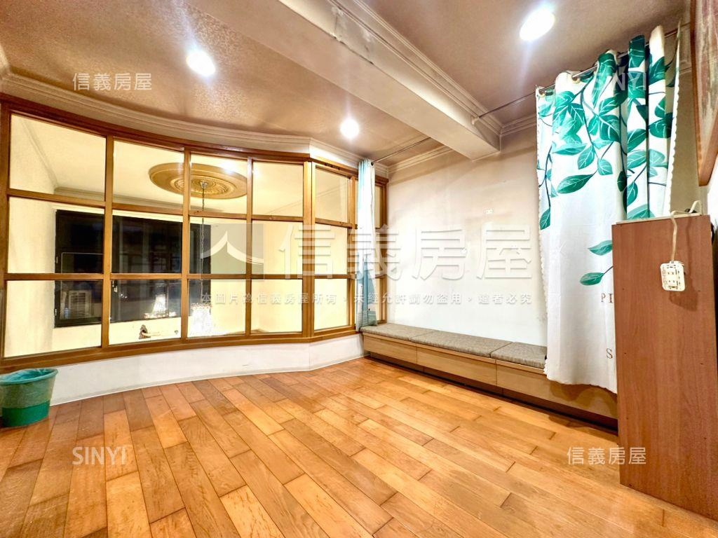 首都新境．豪美富寓房屋室內格局與周邊環境