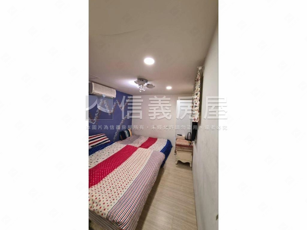 逢甲１０房整棟透套房屋室內格局與周邊環境