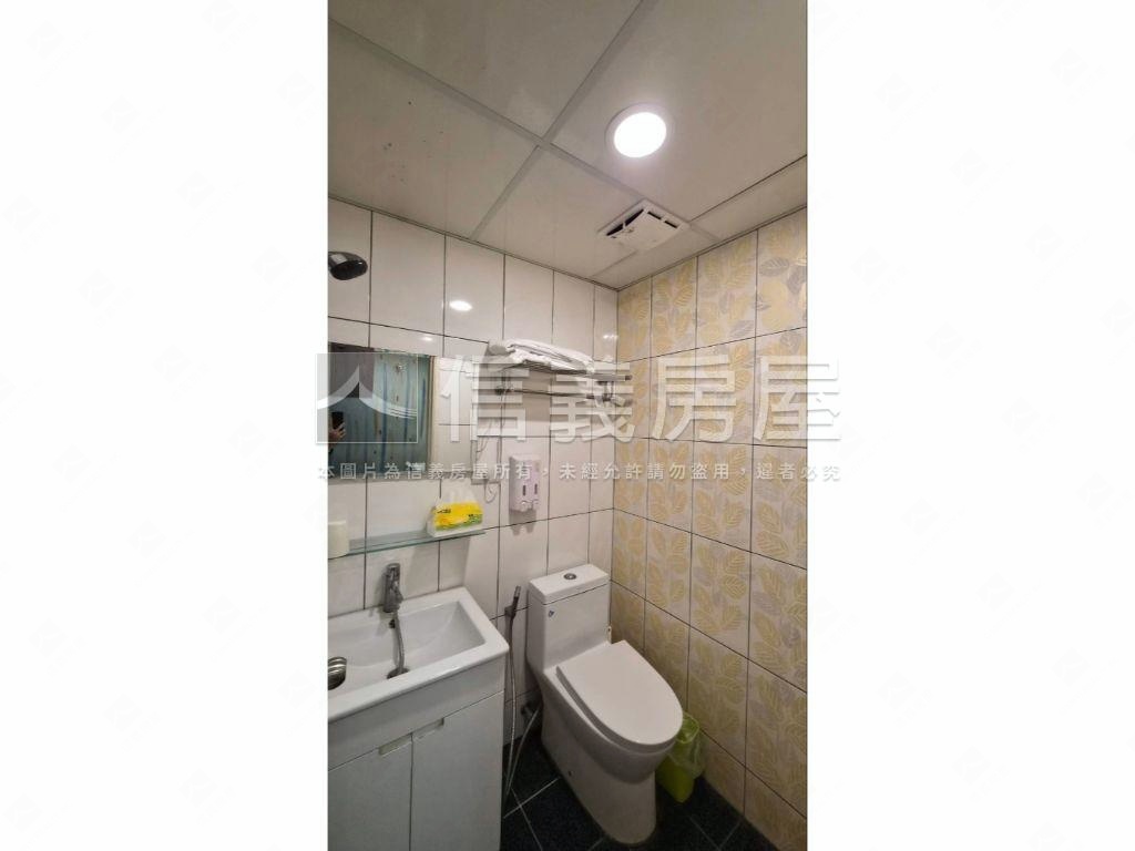 逢甲１０房整棟透套房屋室內格局與周邊環境